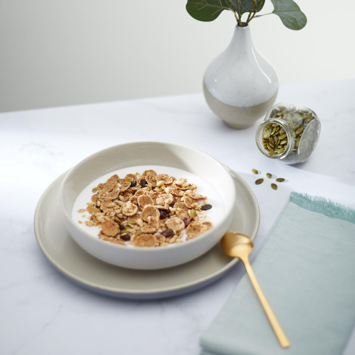 Nature's Path Cereal Orgánico de Calabaza y Pasas con Linaza 349 g